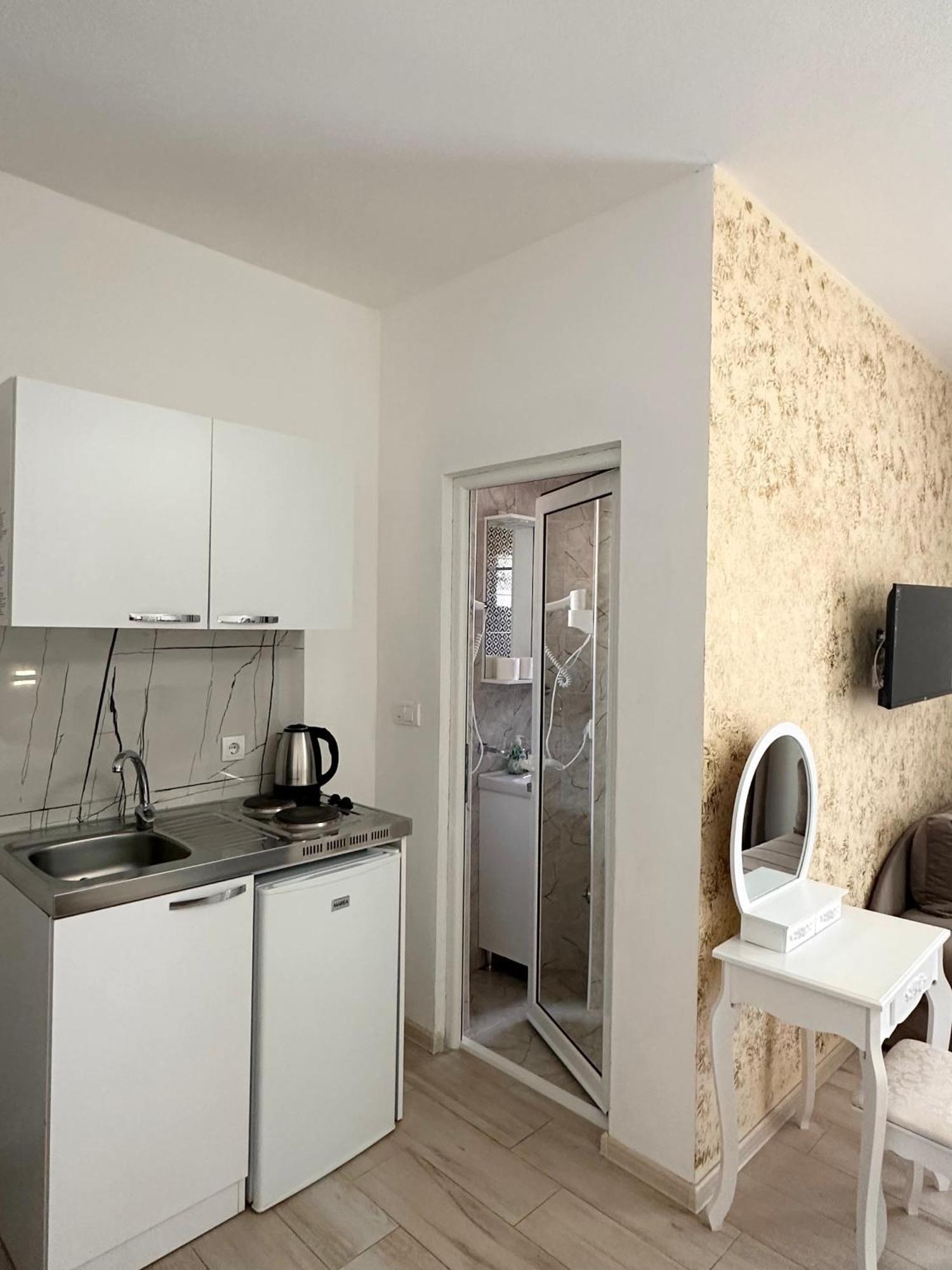 Apartmens Xhenis Lux Ulcinj Zewnętrze zdjęcie
